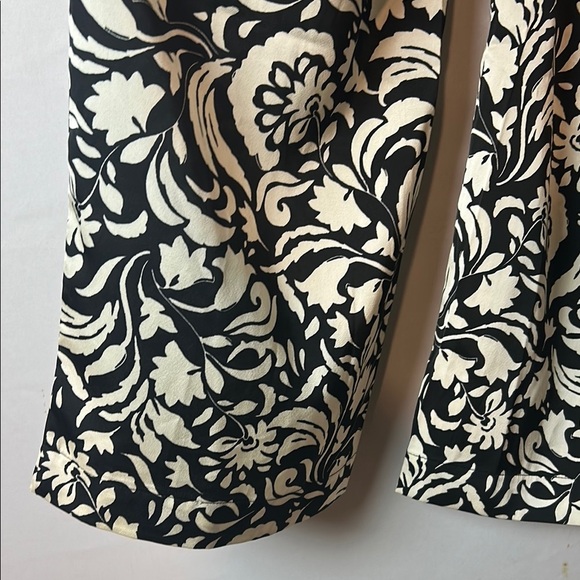 Philosophy Women's Wide Legs Black Ivory Floral Print Pants Elastic Waist Sz XS - Picture 6 of 9
